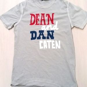 DSQUARED  Vintage TSHIRT "Dean and Dan Canten"